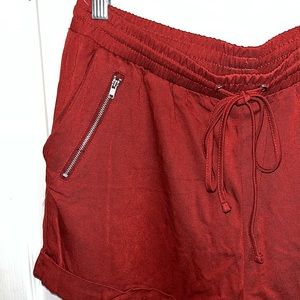 Forever21 Rust Red High Rise Shorts with Side Zippers NWT — Large